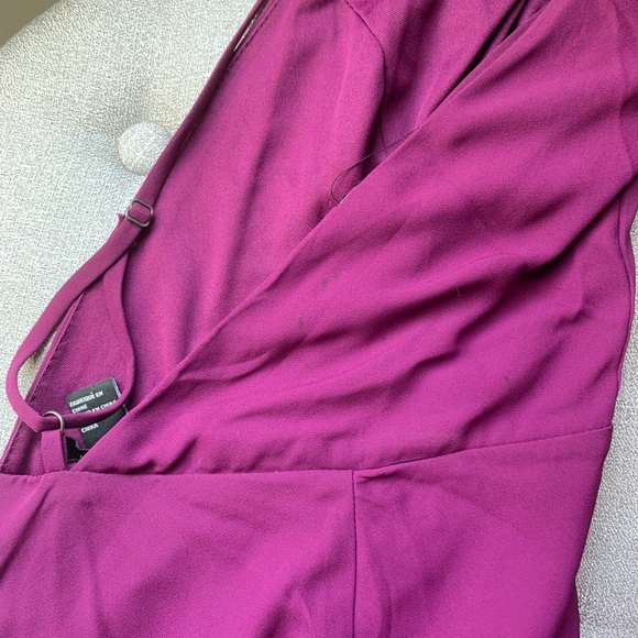 Purple low back strap dress. - Picture 3 of 4